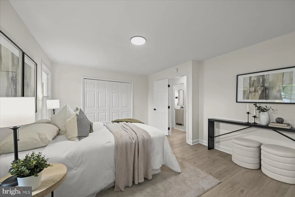 Photo of 7897 BASTILLE PLACE