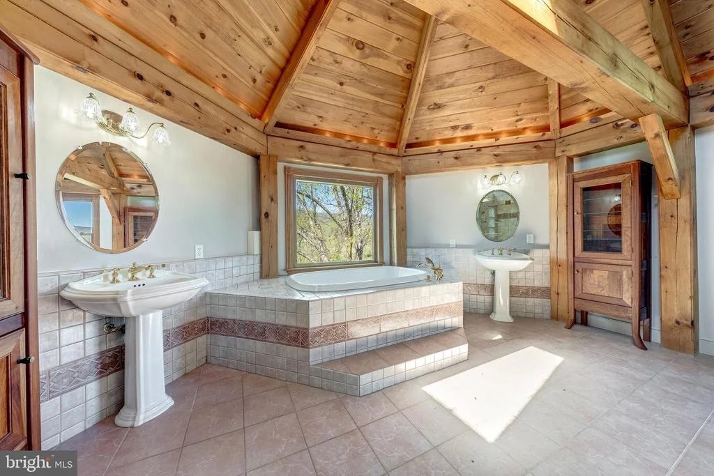 Photo of 11597 LEEDS CHAPEL LANE
