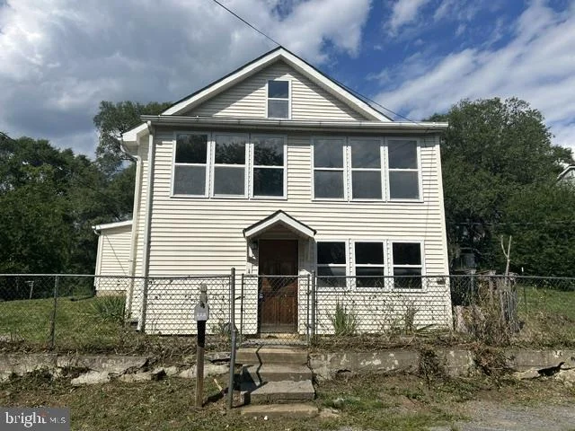 Photo of 378 SUNSET STREET
