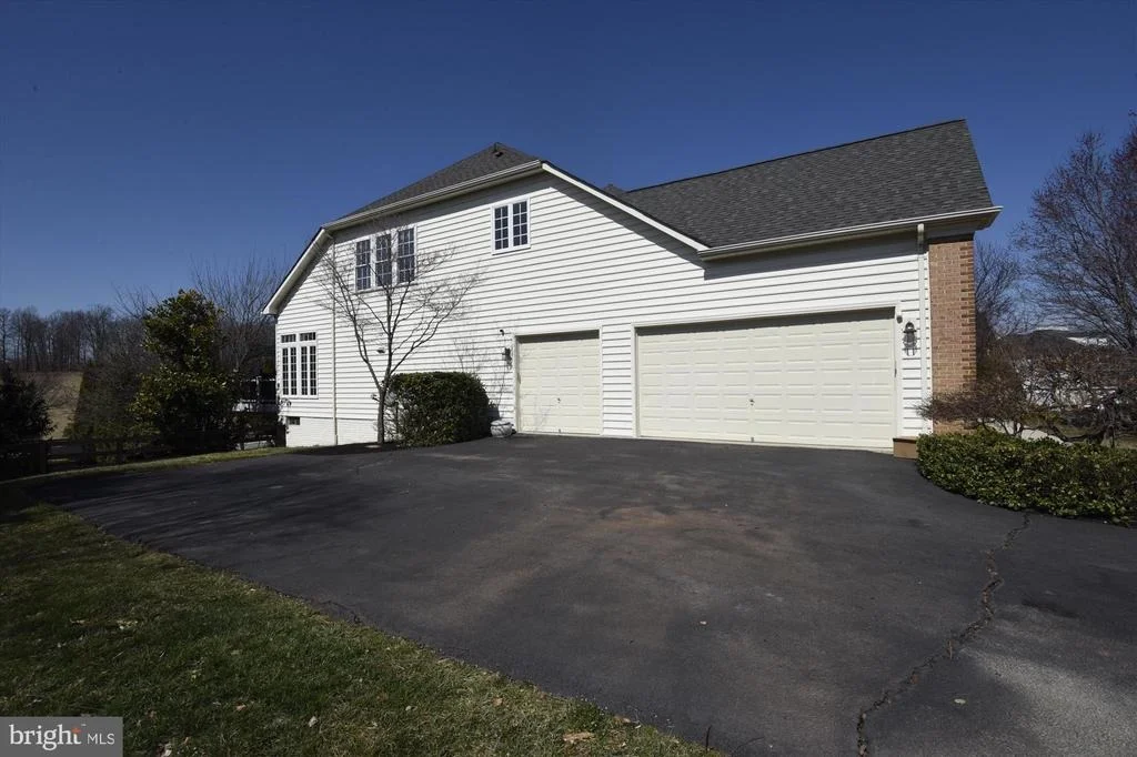 Photo of 24241 KNOLLBROOK PLACE