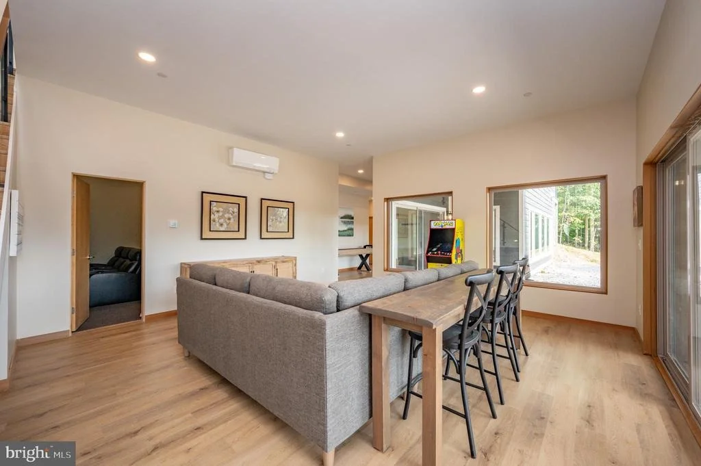 Photo of 2614 MARSH HILL ROAD