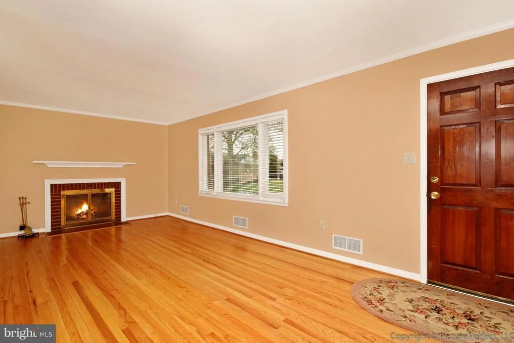 Photo of 407 DELAWARE ROAD