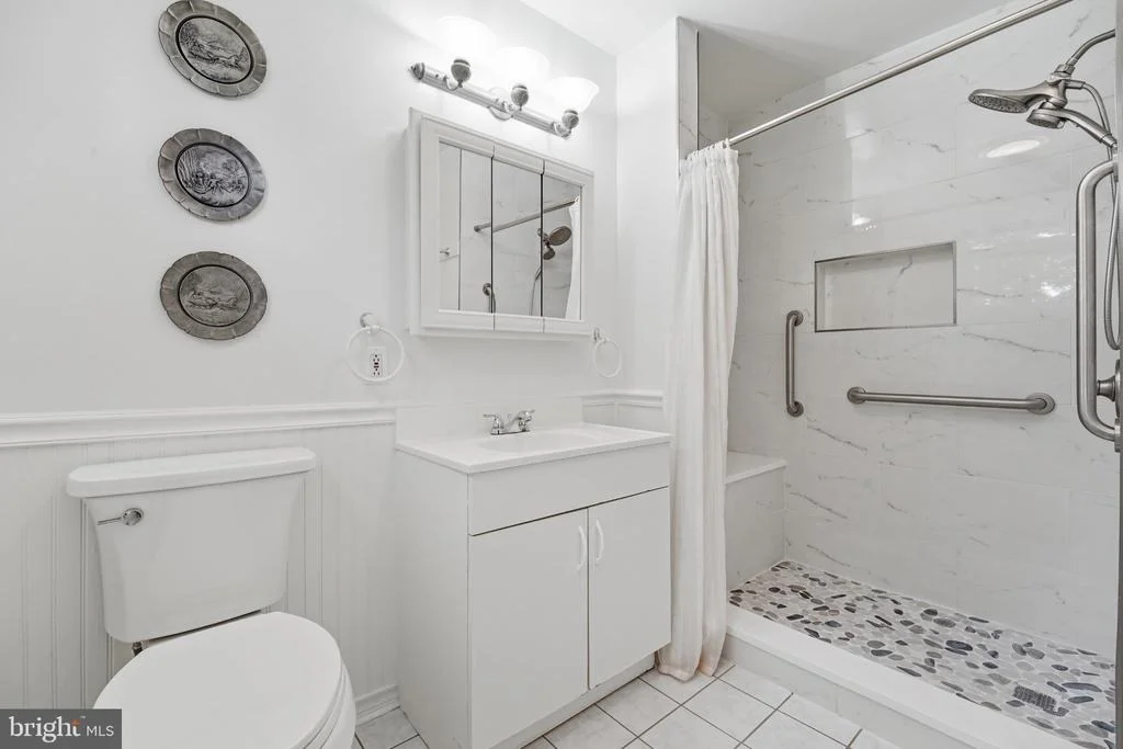 Photo of 12615 EASTBOURNE DRIVE