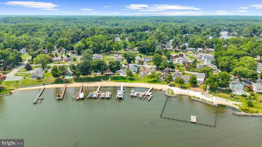 Photo of 3443 S RIVER TERRACE