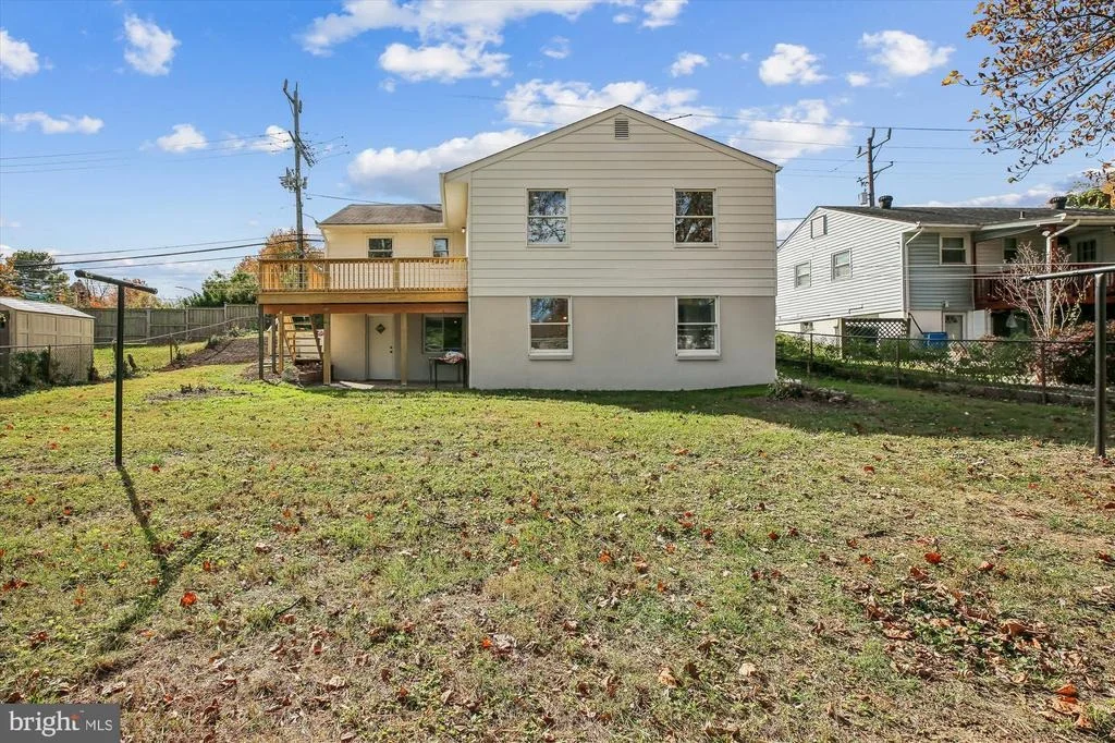 Photo of 11603 VEIRS MILL ROAD