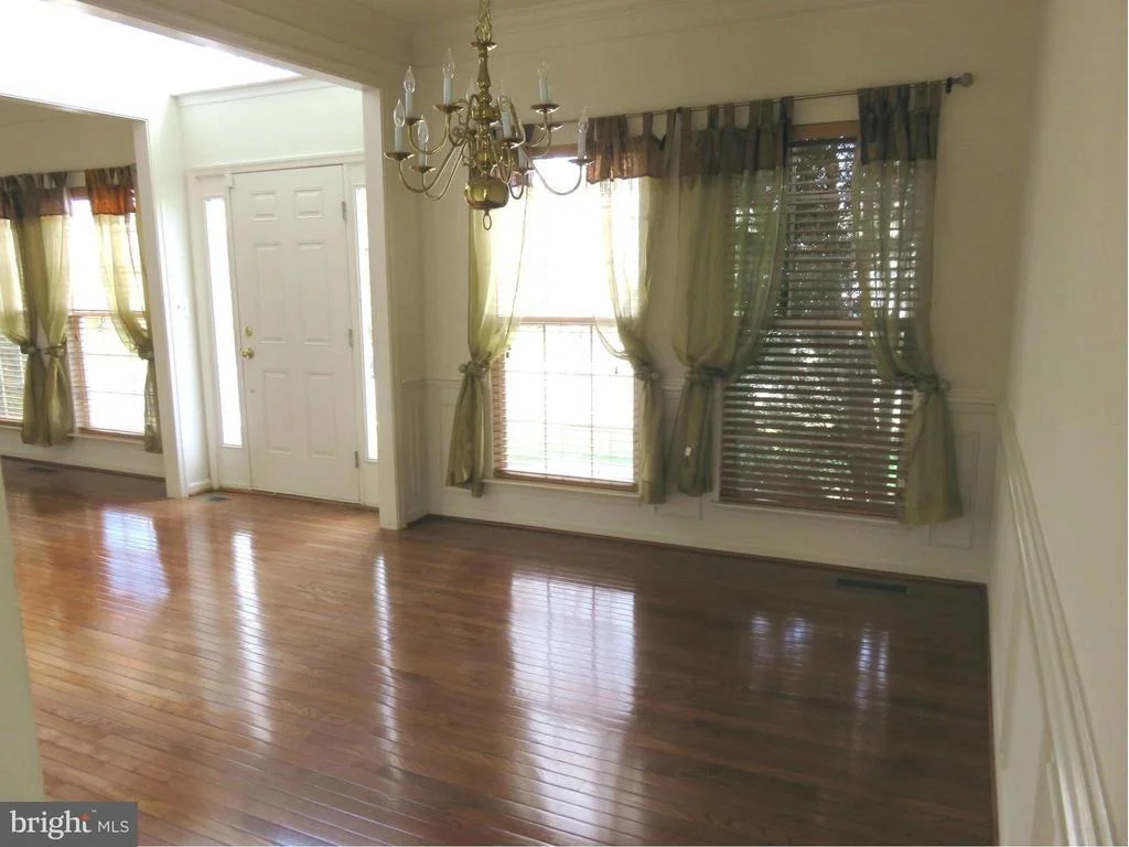 Photo of 111 RICHARD DRIVE SE