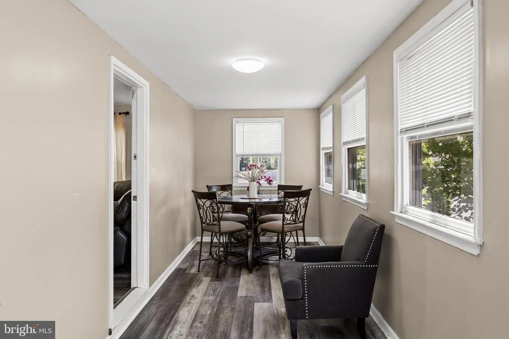 Photo of 155 W HAMPTON STREET