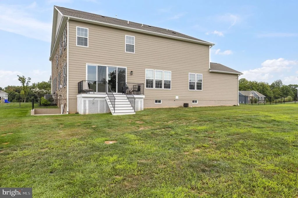 Photo of 14622 SENECA FARM LN