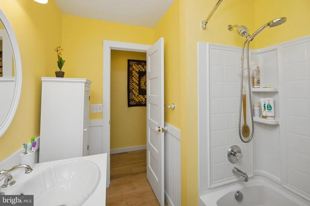 Photo of 252 RACOON DRIVE