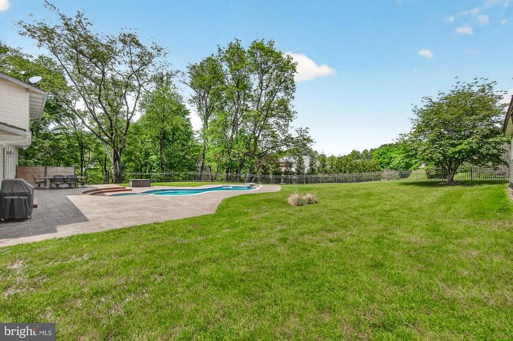 Photo of 7222 PATTON DRIVE