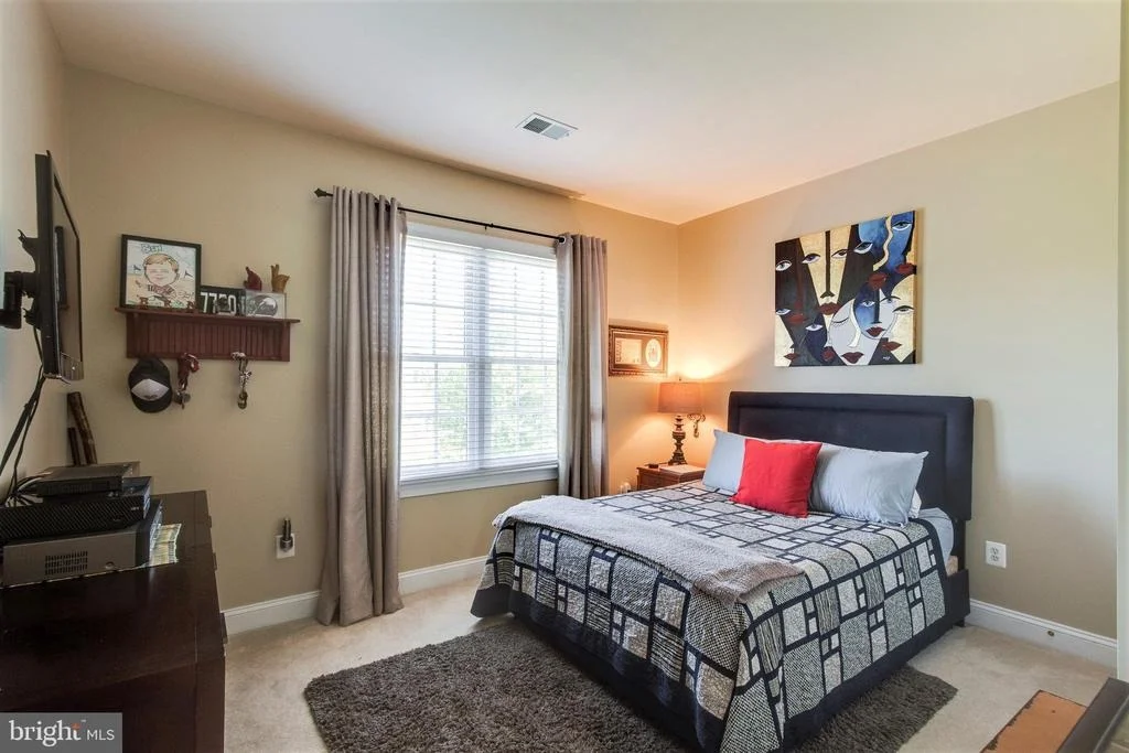 Photo of 15944 SPYGLASS HILL LOOP