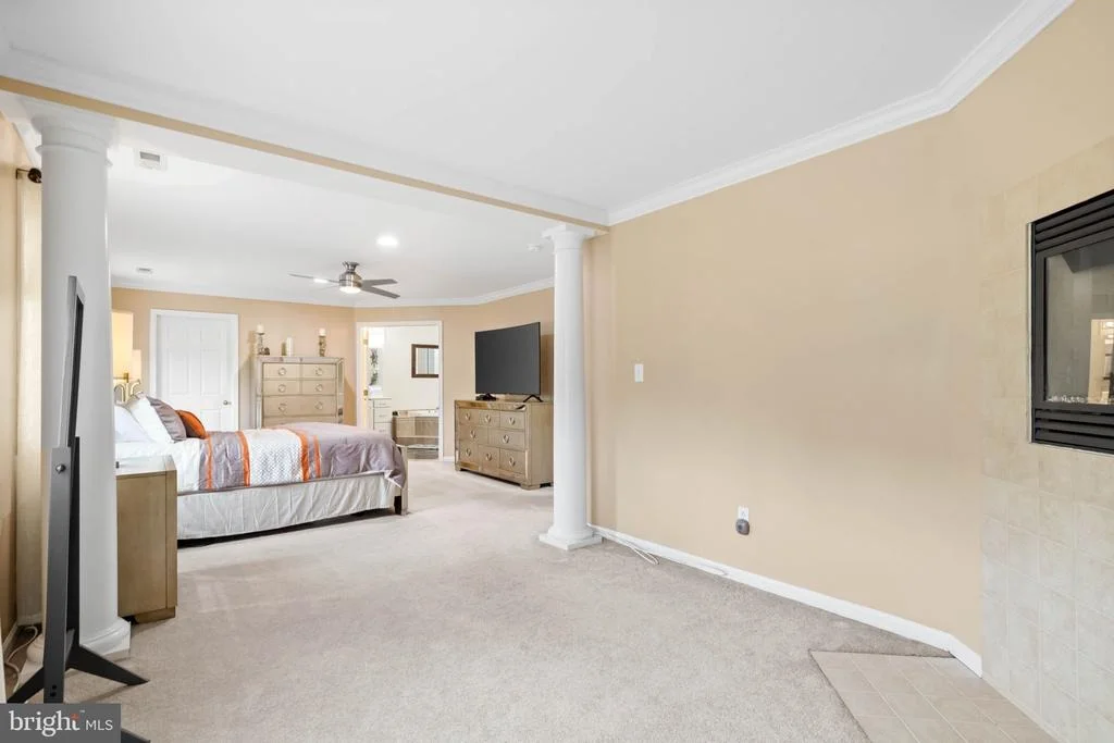 Photo of 1019 POWELL COURT