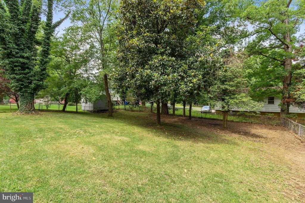 Photo of 12403 LYTTON AVENUE