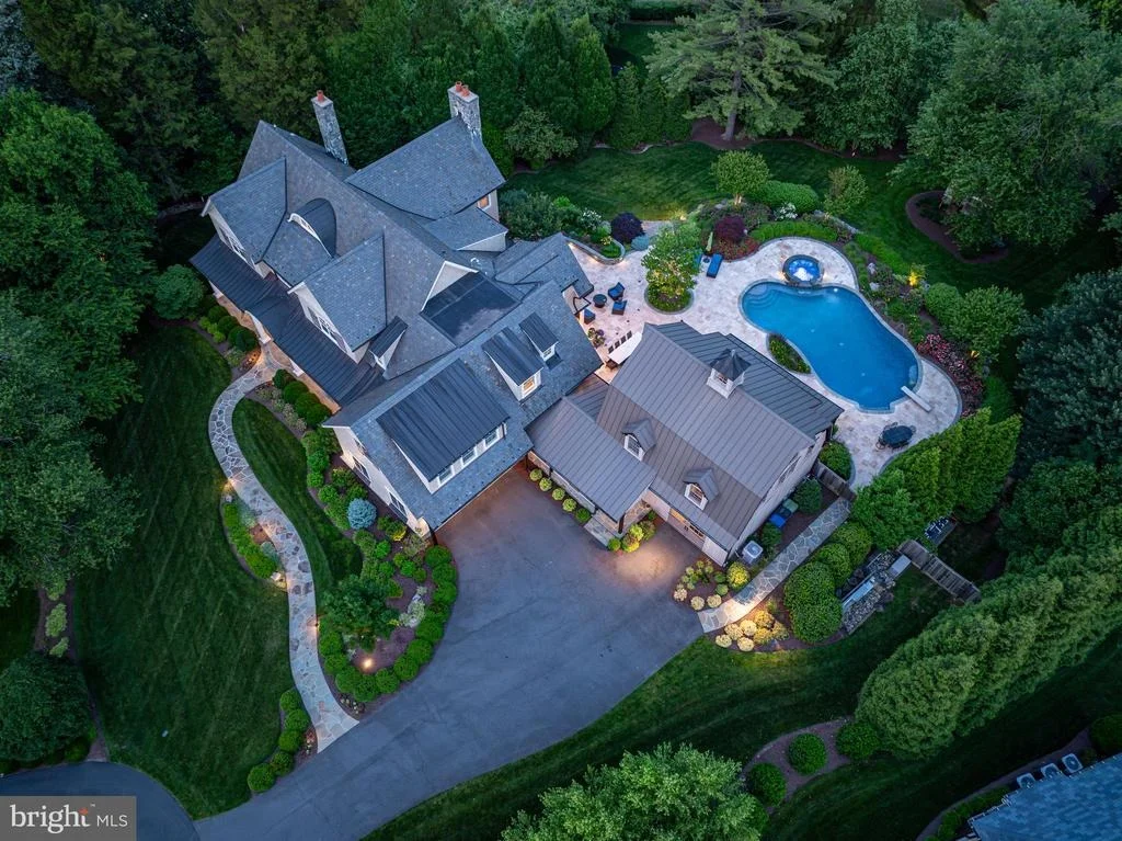 Photo of 6529 SOTHORON ROAD