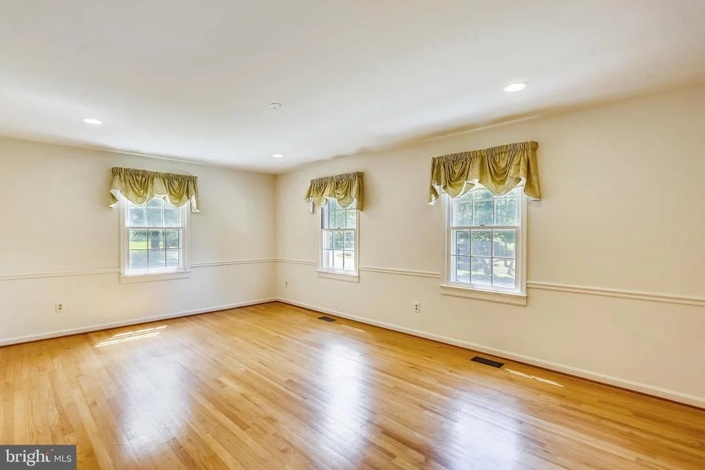 Photo of 8020 EXODUS DRIVE