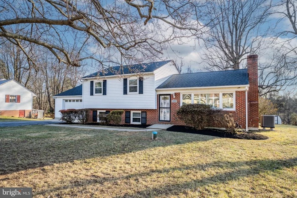 Photo of 8711 WINDSOR MILL ROAD