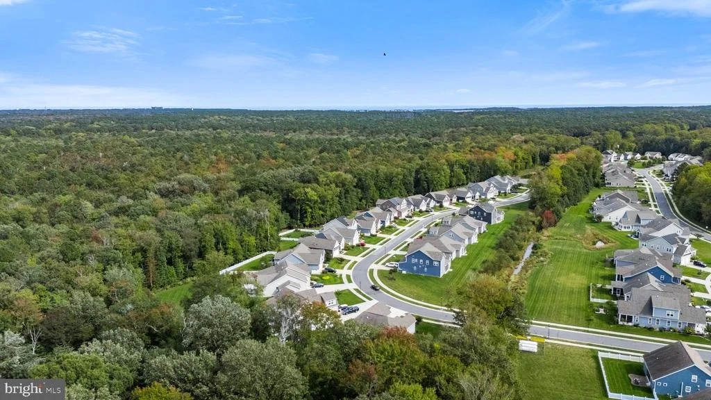 Photo of 39033 CROWS NEST LANE