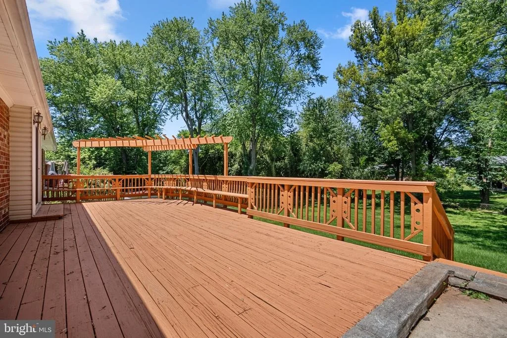 Photo of 17520 PRINCESS ANNE DRIVE