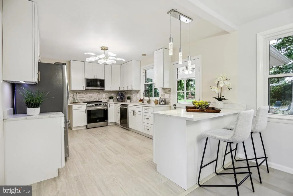 Photo of 3601 BARRY DRIVE