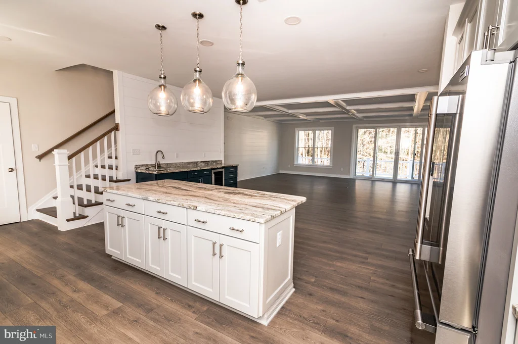 Photo of 404 SALT POND ROAD