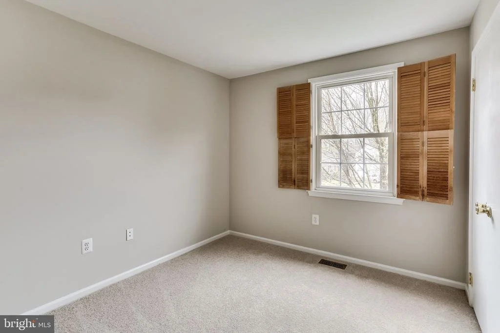 Photo of 6553 RAFTELIS ROAD