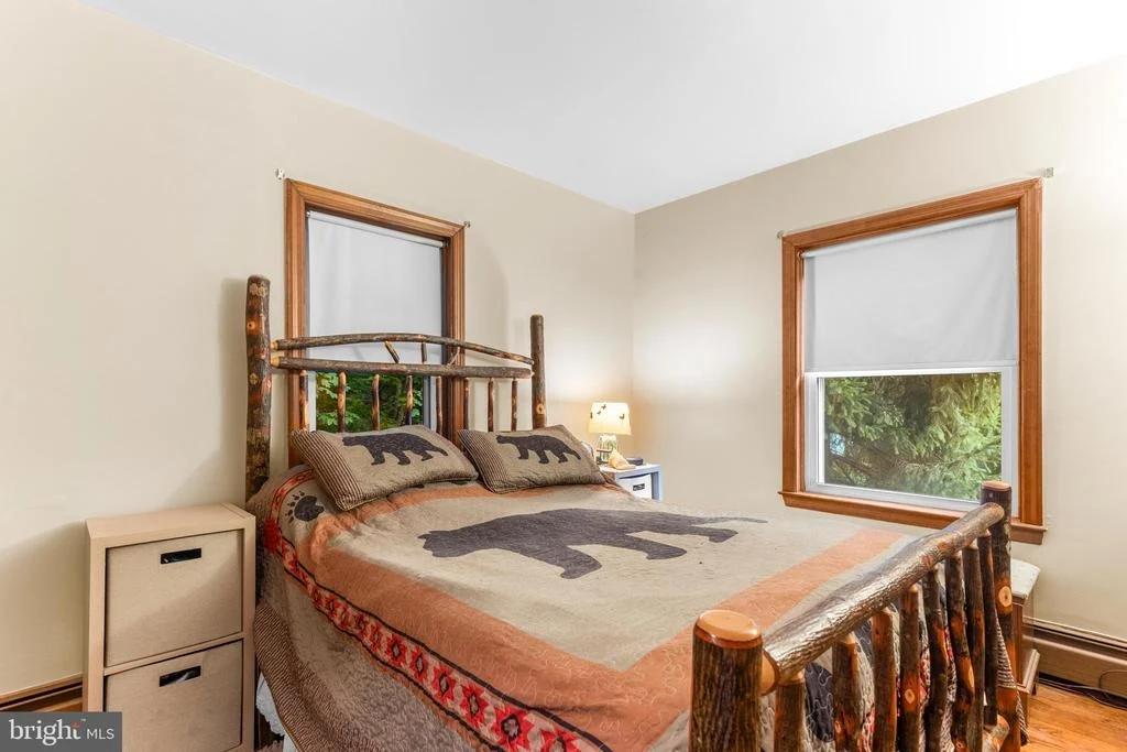 Photo of 5718 LEAF LANE