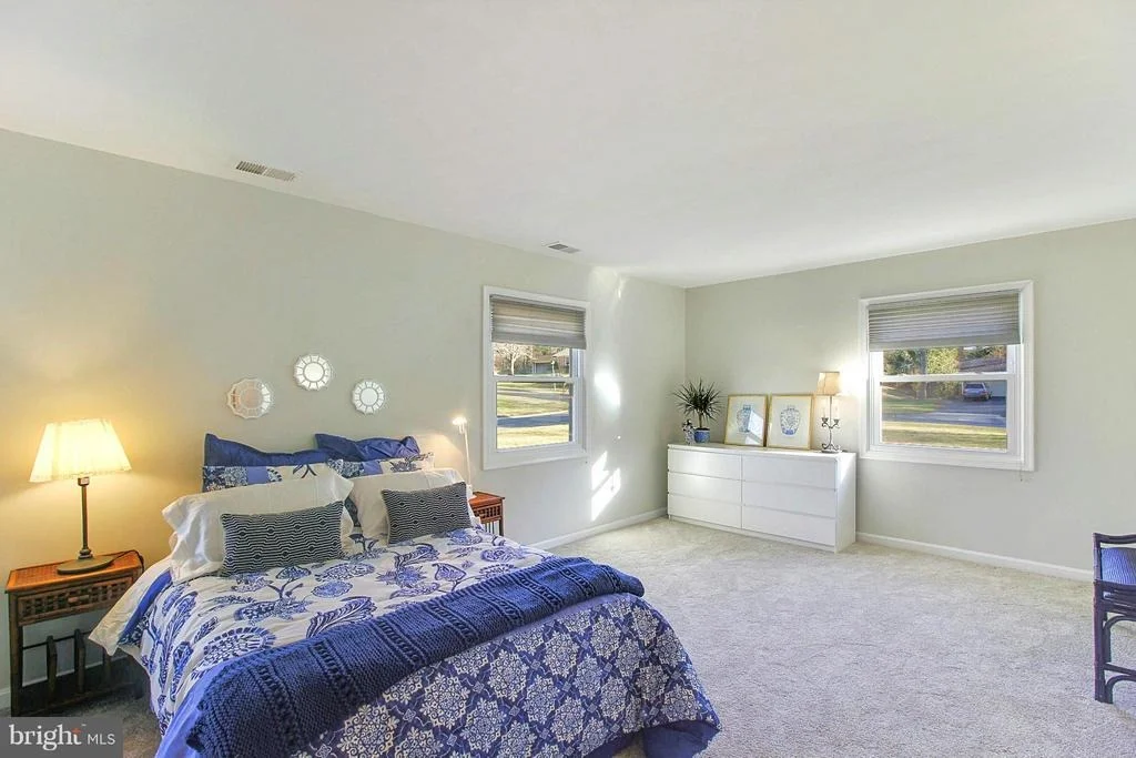Photo of 13800 BEACON HOLLOW LANE