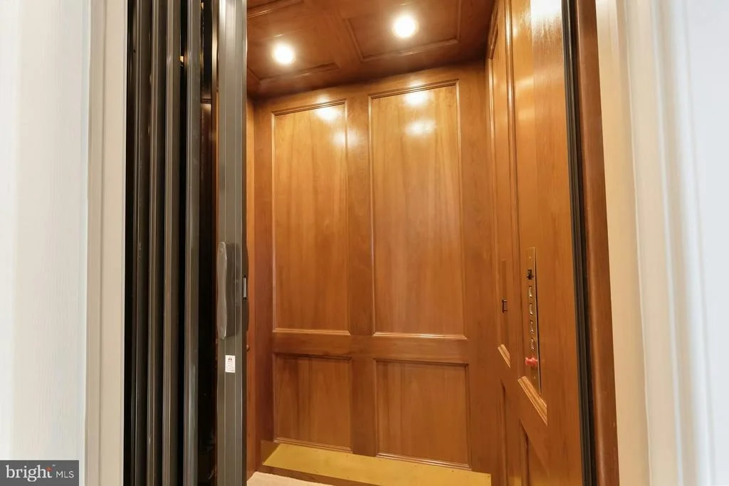 Photo of 40436 BEACON HILL DRIVE