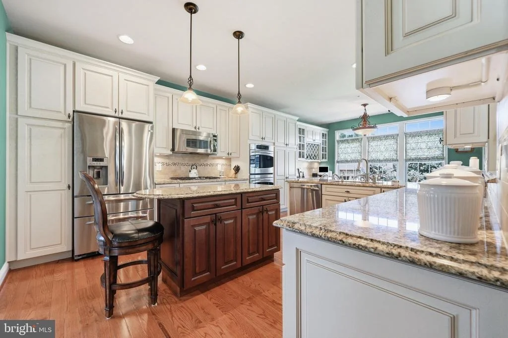 Photo of 3027 PALATINE DRIVE