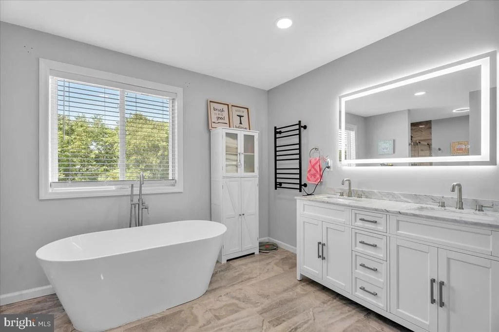 Photo of 546 JACKSON ROAD