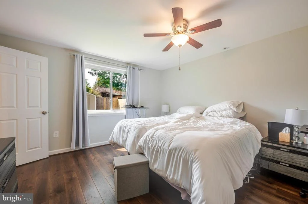 Photo of 4803 APPLE TREE DRIVE