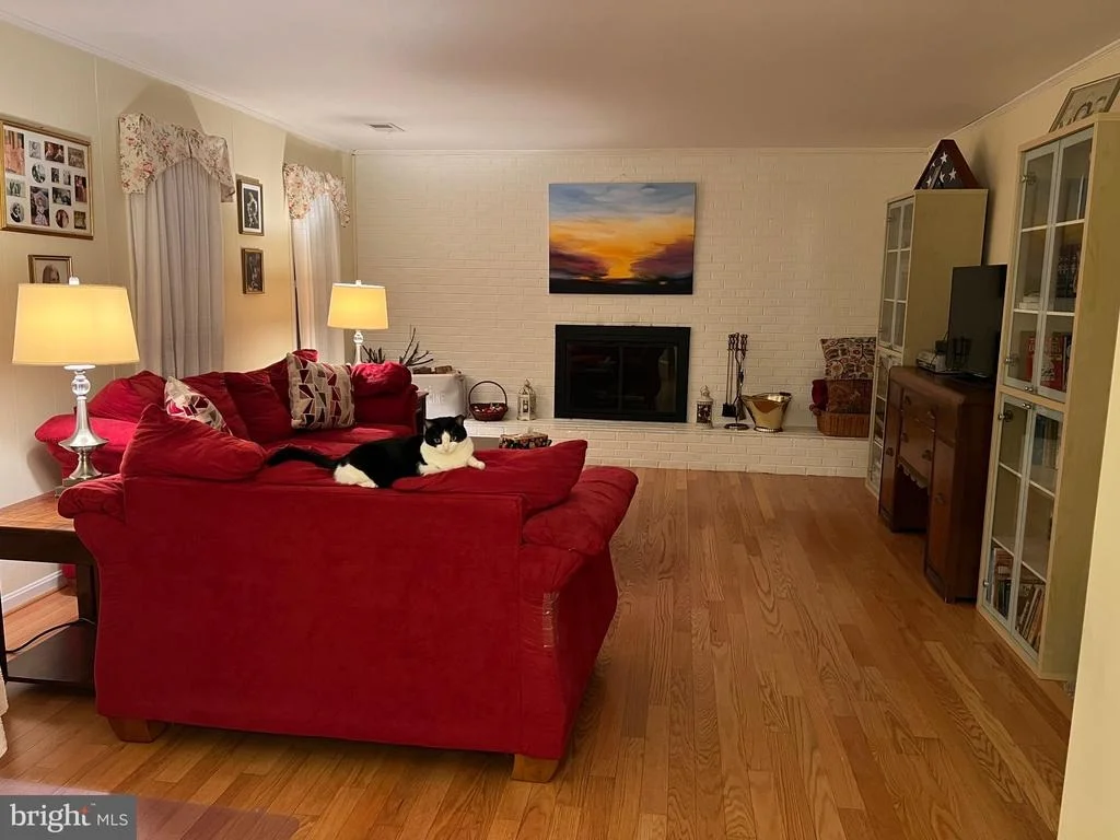 Photo of 6301 GLENBARD ROAD