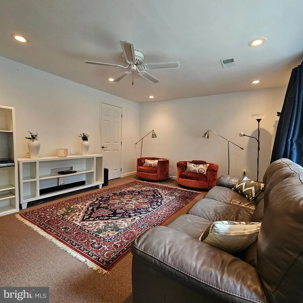 Photo of 36026 BAY DRIVE