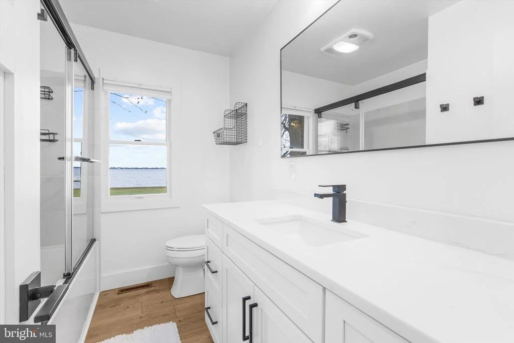 Photo of 1704 BAYSIDE DRIVE