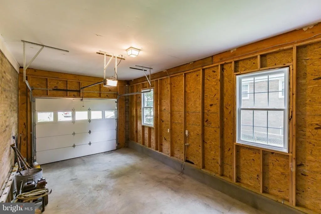 Photo of 12403 LYTTON AVENUE
