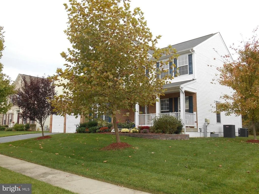 Photo of 9838 FARM POND ROAD