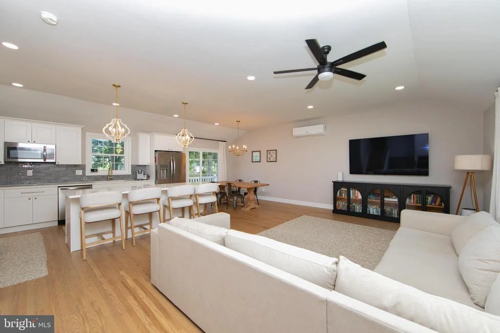 Photo of 507 HOWARD ROAD