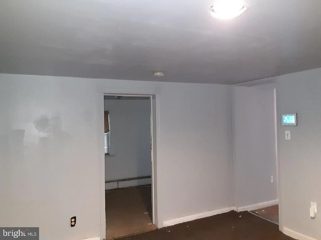 Photo of 32 S CLEMENTON AVENUE