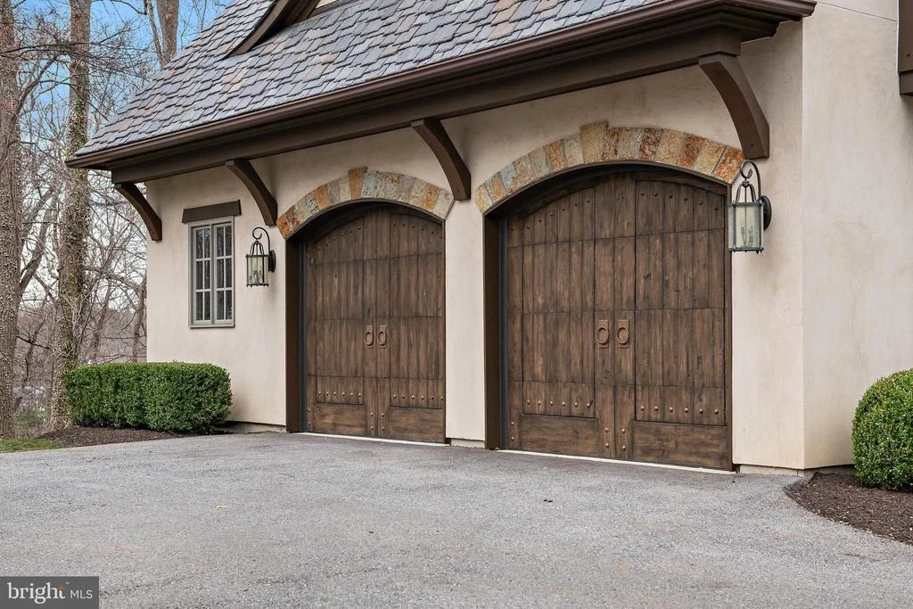 Photo of 1716 SEVERN FOREST DRIVE