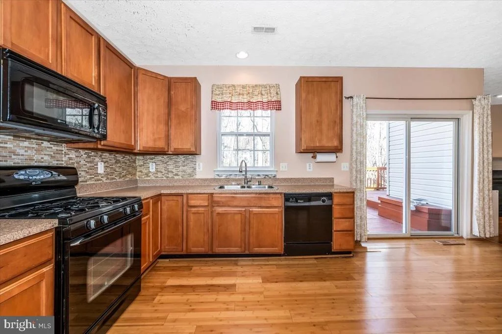 Photo of 575 WINDSONG DRIVE