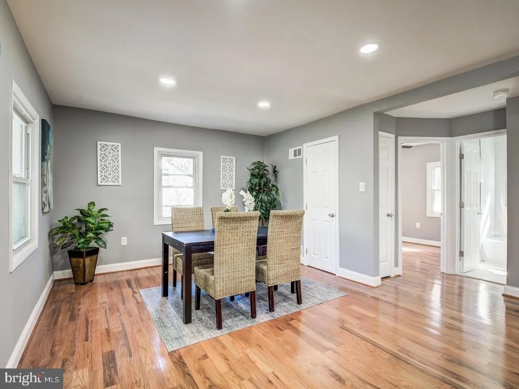 Photo of 4206 GARRETT PARK ROAD