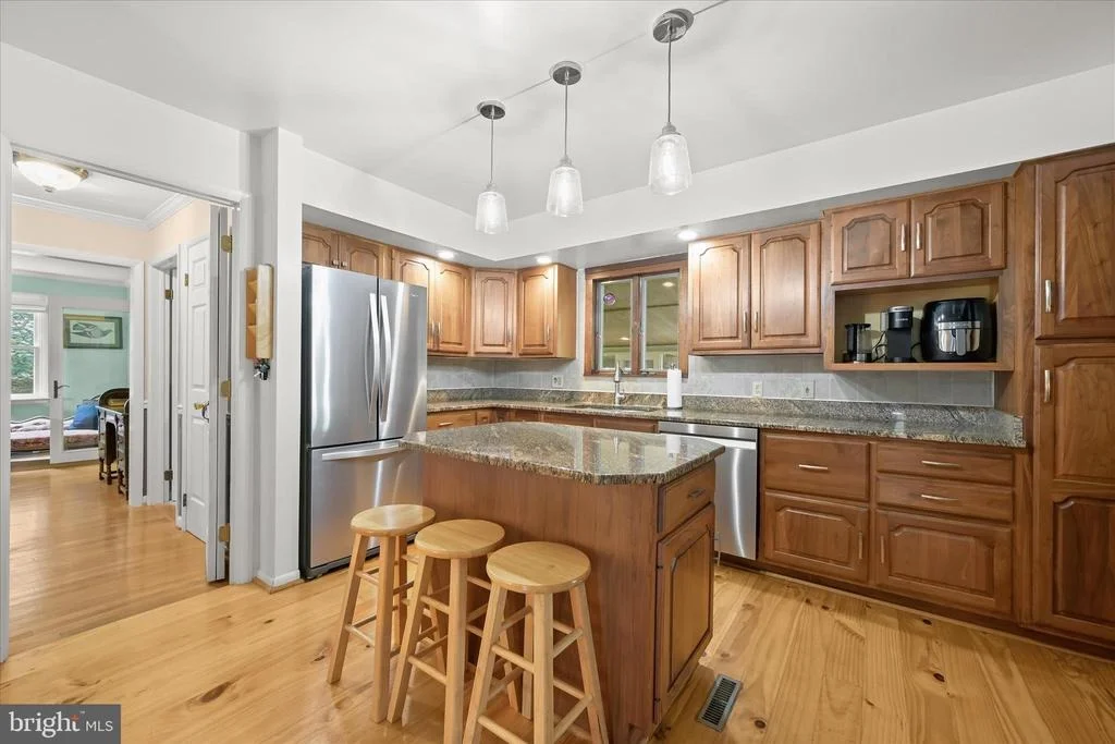 Photo of 2319 BRADDOCK ROAD