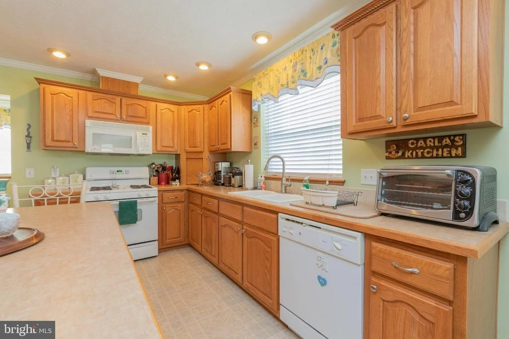 Photo of 14719 PAN AM AVENUE