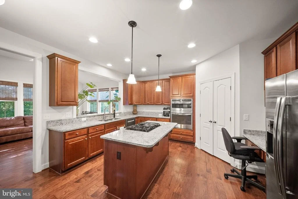 Photo of 9405 LOMAX FOREST DRIVE