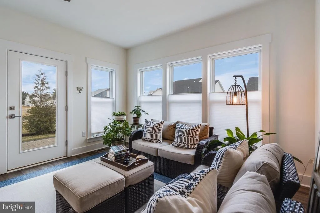 Photo of 16471 FOUR LEAF DRIVE