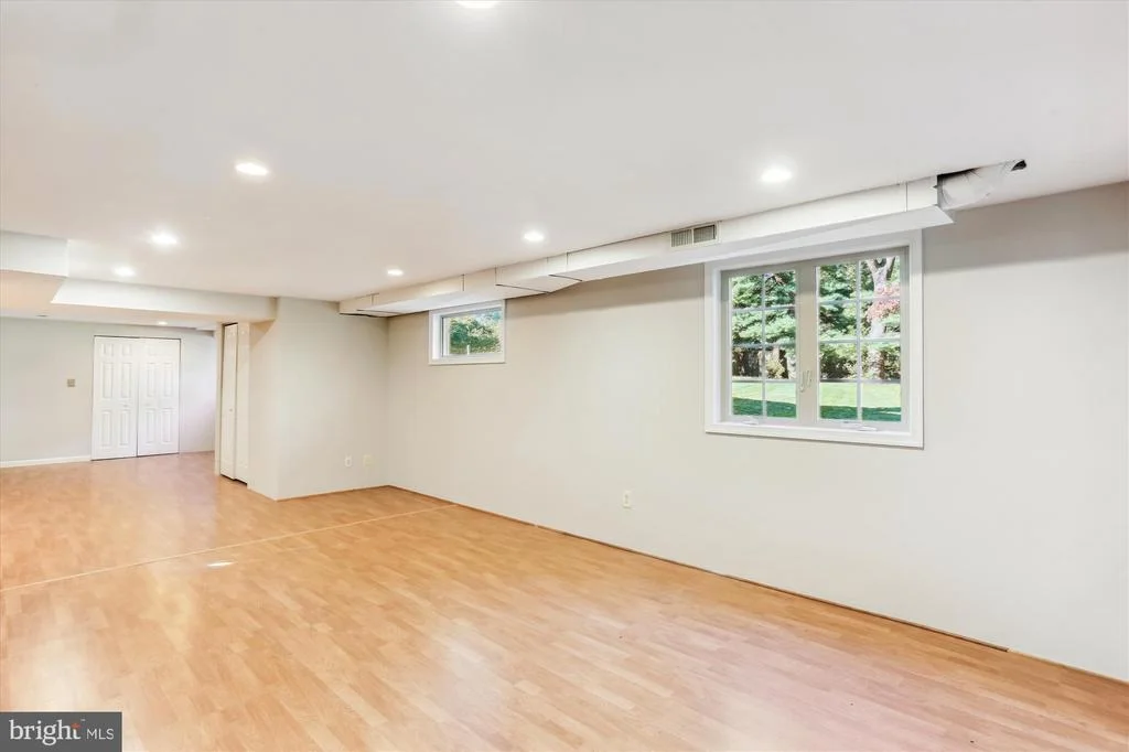 Photo of 816 OLIVE DRIVE