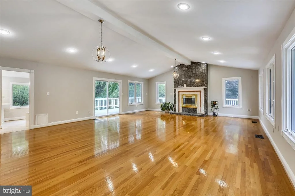 Photo of 11705 OREBAUGH AVENUE