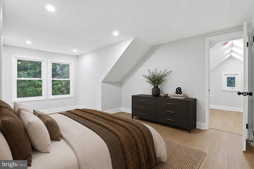 Photo of 805 LANGLEY DRIVE