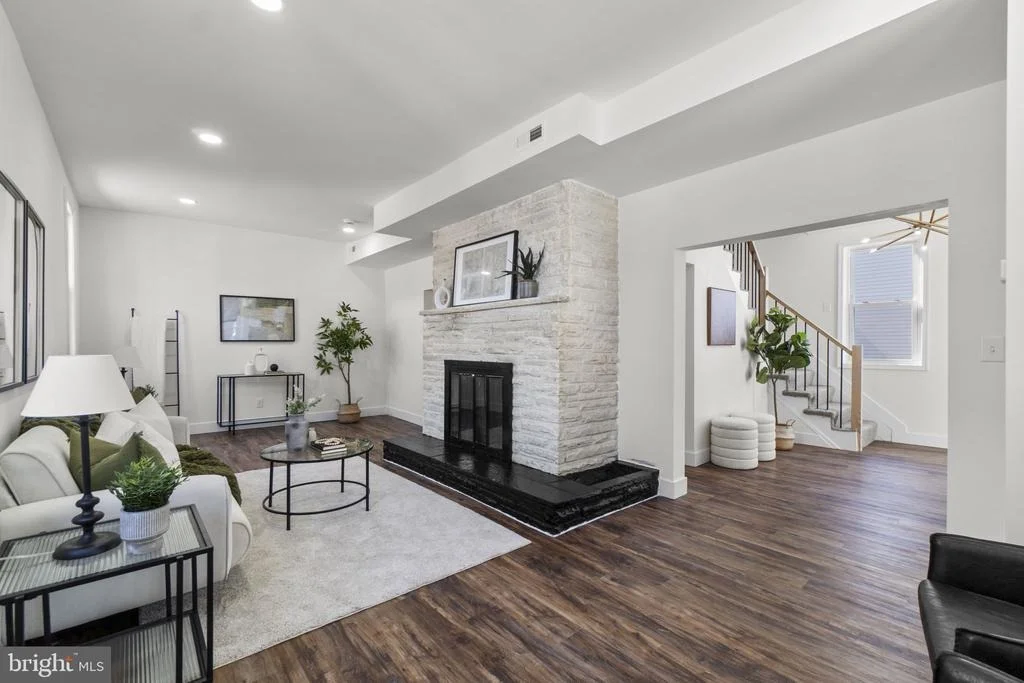 Photo of 1229 NORTH AVENUE