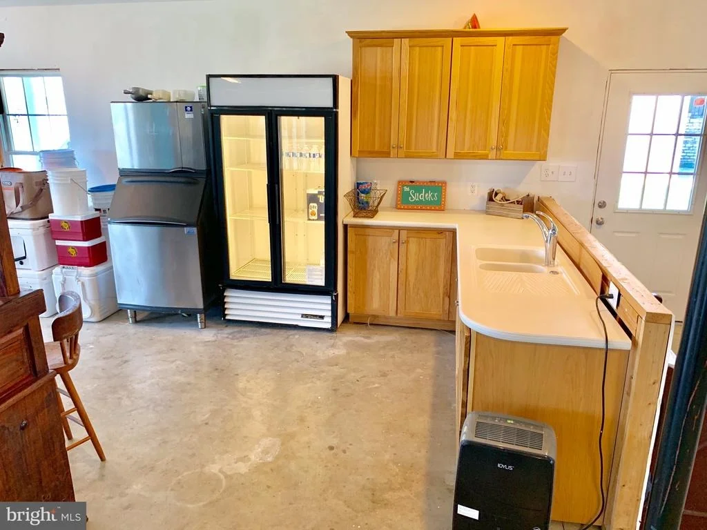 Photo of 3539 BAY DRIVE